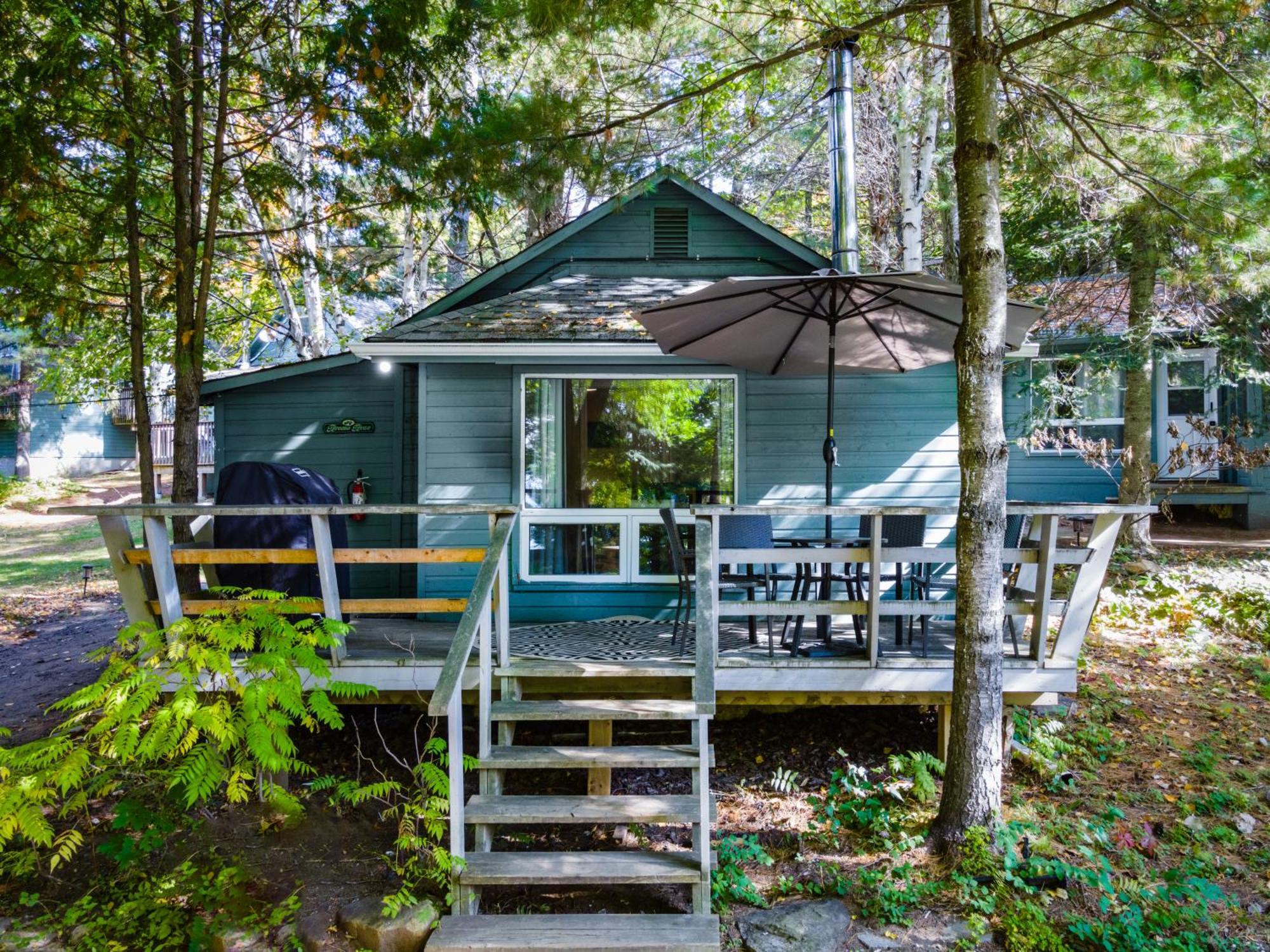 Muskoka Waterfront Retreat Villa Dwight Exterior photo